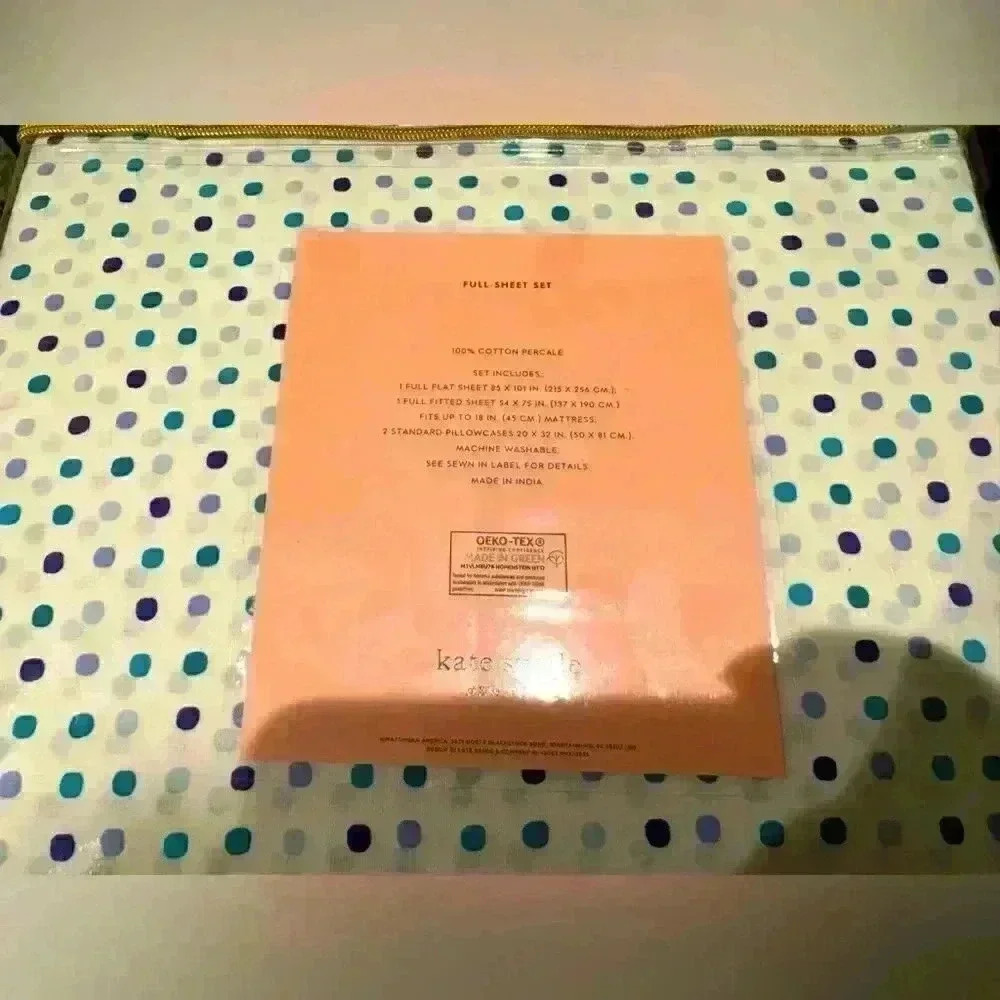 NIP KATE SPADE FULL SHEET SET
100% COTTON PERCALE
CERTIFIED MADE GREEN OEKO-TEX - Picture 2 of 3